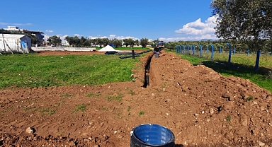 Cumhuriyet Mahallesinde Yeni İmara Açılan Bölgede Kanalizasyon Hattı