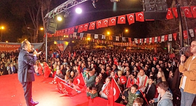 DUTLULU’DAN REŞATBEY VE ATATÜRK’TE TARİHİ MİTİNG