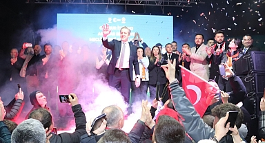 HÜRRİYET MAHALLESİ ÖMER İŞÇİ’Yİ BAĞRINA BASTI