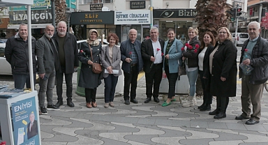 İYİ Parti Akhisar Belediye Başkan Adayı Hüseyin Ali Doğan, 8 Mart Dünya Kadınlar Gününü Kutladı 