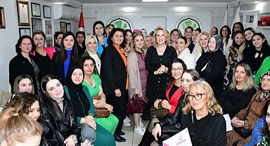 Pınar Gören,Akhisar’ın çalışan kadınlarını Lokantacılar Odası çatısı altında topladı