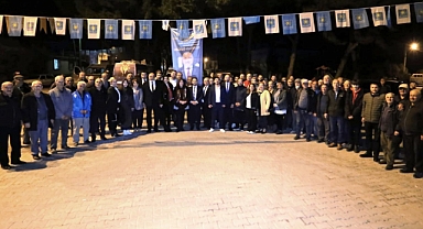 Sazoba Hüseyin Ali Doğan’ı bağrına bastı!