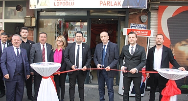 Zafer Partisi Akhisar ilçe Seçim bürosu açıldı.