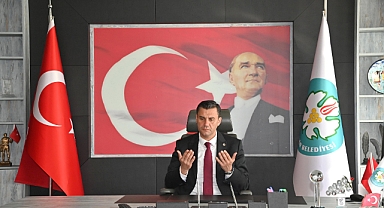 Başkan Zeyrek’ten Kadir Gecesi Mesaj