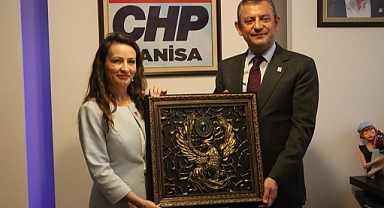 CHP LİDERİ ÖZEL MANİSA'DA
