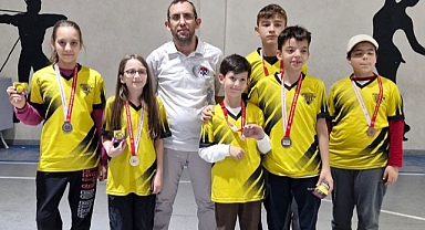 Satrançta Ulusal Egemenlik ve Çocuk Bayramında Akhisar gücü başarısı