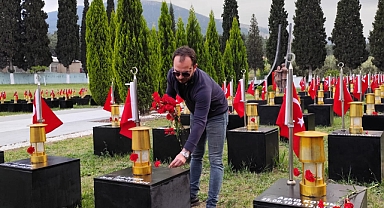 Zafer Partisi Manisa İl Başkanlığı Maden Şehitlerini 301 Karanfil ile Andı