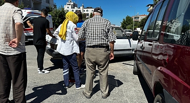 Akhisar’da İki Otomobilin Karıştığı Kazada Bir Kişi Yaralandı
