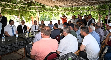 Vali Enver Ünlü, Dolu Yağışı Nedeniyle Tarım Ürünleri Hasar Gören Alaşehir Killik Mahallesini Ziyaret Etti