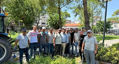 Başkan Dinçer Akhisar'da Emekçilerle Bir Araya Geldi