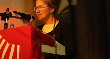 CHP Akhisar İlçe Başkanı Hayriye Hacet Sivas Katliamının 31. Yılı dolayısıyla Açıklamada bulundu 