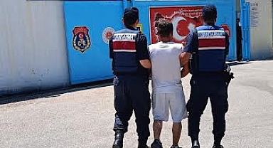 jandarmadan kaçamadı!