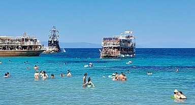Ege'de saklı bir cennet Barcelona Beach