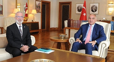 Yenişehirlioğlu: “Kültür yolu festivalinin yeni rotası Manisa”