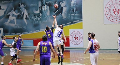 Akhisargücü Basketbol A Takımı Çok Farklı 103-57