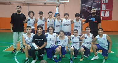 Akhisargücü U14 Erkek Basketbol Takımı Deplasman Fatihi 57-64