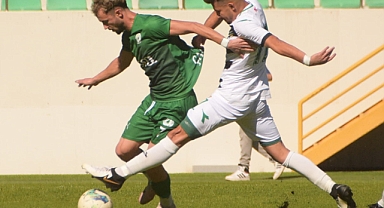 Domaniçspor, Akhisarspor'u 3-0 mağlup etti