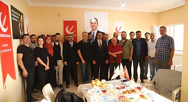 Yeniden Refah Partisi Akhisar, Basınla Bir Araya Geldi