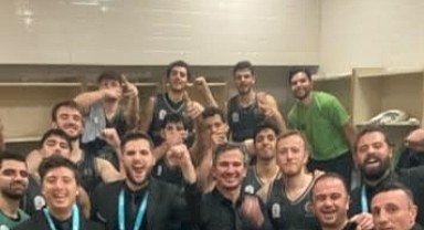 AKHİSARLI DEVLER DURDURULAMIYOR