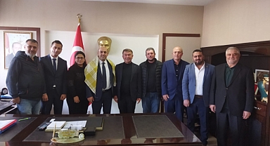 Yörükler ve Türkmenler Derneği’nden Kaymakam Mustafa Can’a Ziyaret