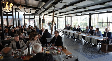 Cumhuriyet Halk Partisi Akhisar İlçe Başkanlığı'ndan Mahalle Temsilcileri Buluşması Gerçekleşti