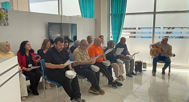 Akhisar TRSM’den El Emeği Göz Nuru Sergisi ve Müzik Dinletisi