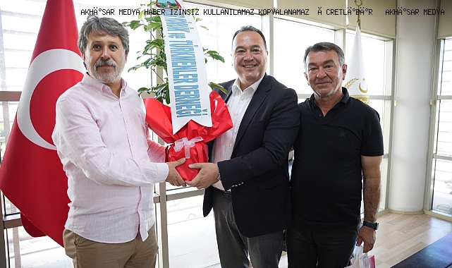 Yörükler ve Türkmenler Derneği’nden Başkan Dutlulu’ya Teşekkür Ziyareti