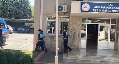 AKHİSAR JANDARMA HIRSIZLARA GÖZ AÇTIRMIYOR!!!!