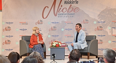 Ayşe Kulin, Niobe Edebiyat ve Sanat Söyleşileri’nde Manisalılarla Buluştu