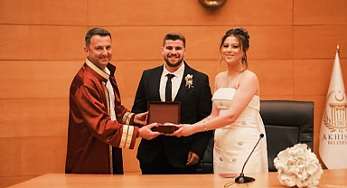 BAŞKAN EKREM KAYSERİLİ İLK NİKAHINI KIYDI
