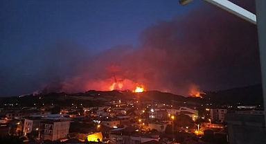 Manisa'da Yangın Alarmı: Kula, Ahmetli ve Akhisar Alevlerle Mücadele Ediyor