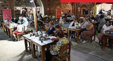 .MCBÜ'den Bilimle Umuda Yolculuk: Kanser Tedavisinde Yeni Ufuklar