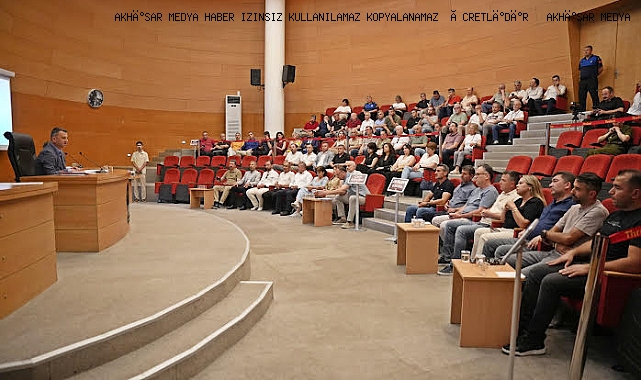 AKHİSAR BELEDİYE BAŞKANI EKREM KAYSERİLİ BAŞKANLIĞINDA İLK MECLİS TOPLANTISI YAPILDI