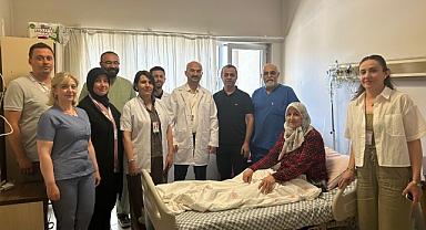 Akhisar’da Bir İlk: Kalın Bağırsak Kanserinde Kapalı Yöntemle Ameliyat Başarıyla Gerçekleştirildi  