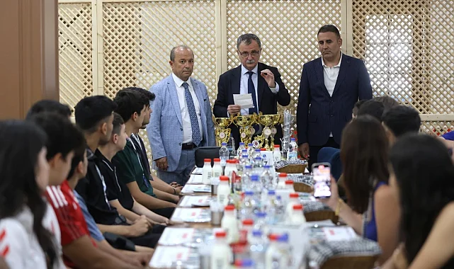 Başkan Balaban Şampiyon Sporcularla Gurur Duydu