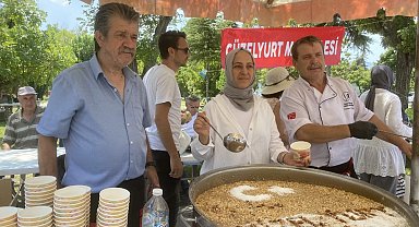 Güzelyurt Mahallesi'nde Aşure Hayrı Birlik ve Beraberlik İçin Yapıldı