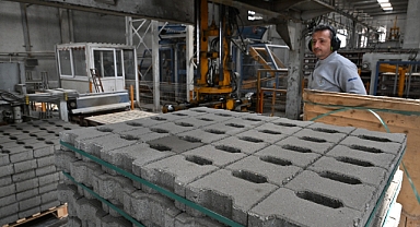 Manisa’nın Parke Taşları Büyükşehir’in Fabrikasından