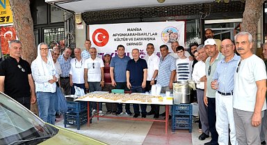 Manisa'da Afyonkarahisarlılar Derneği'nden 700 Kişilik Aşure Hayrı