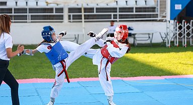 Minik Taekwondocular Ferdi Zeyrek Anısına Mindere Çıktı