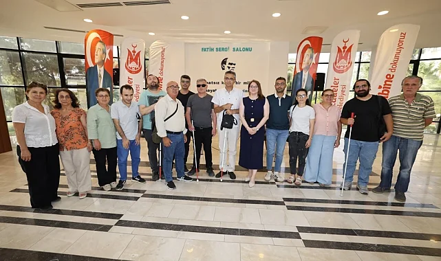 Sesli Kitapta Buluşma: Atatürk'ü Birlikte Dinlediler
