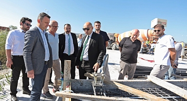 AKHİSAR BELEDİYESİ YENİ KAPALI SPOR SALONU’NUN TEMELİ ATILDI