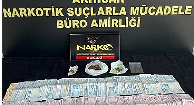 AKHİSAR’DA UYUŞTURUCU OPERASYONU: 2 ŞÜPHELİ TUTUKLANDI