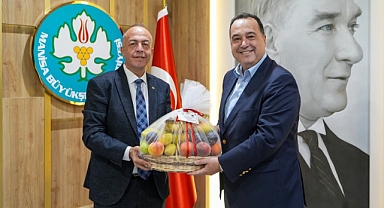 Başkan Besim Dutlulu’ya Güral'dan Ziyaret