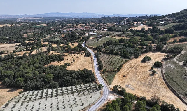 Büyükşehir, Gördes'te 30 Yıllık Yol Sorununu Çözdü