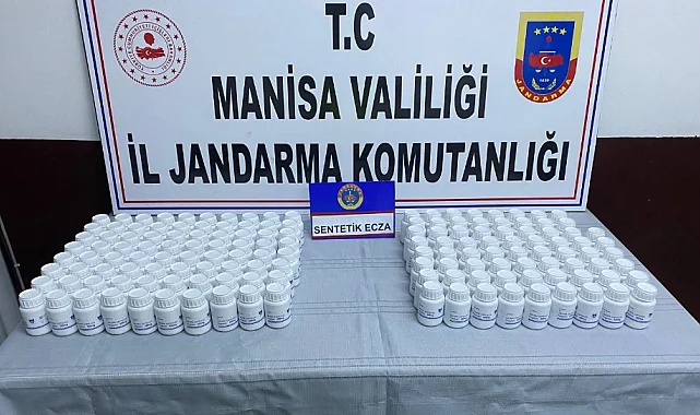 Manisa'da Uyuşturucu Operasyonu: 8 Bin 740 Sentetik Hap Ele Geçirildi
