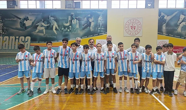 Manisa'da Yaz Kur'an Kursları Futbol Turnuvası Şampiyonu Belli Oldu