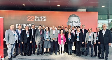 CHP MANİSA’DAN GENEL BAŞKAN ÖZEL’E TAM DESTEK