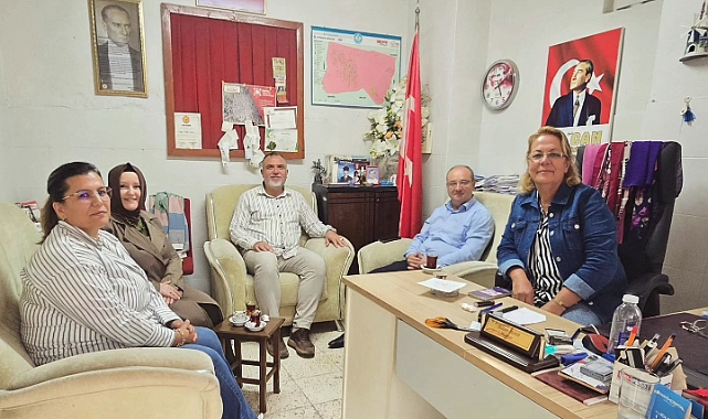 Özel Bizim Çocuklarımız Özel Eğitim ve Rehabilitasyon Merkezi'nden Zeytinliova Muhtarı Gülten Demir’e Ziyaret