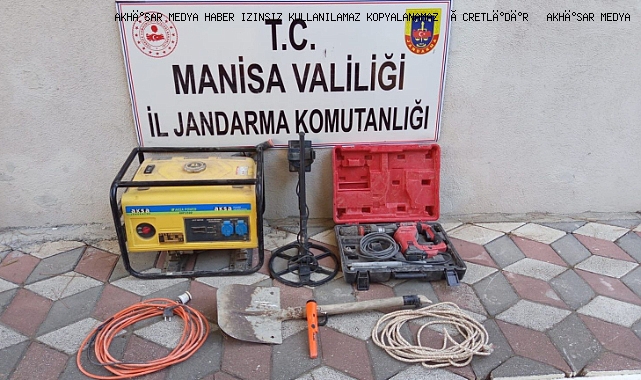 Soma’da Kaçak Kazı Operasyonu: 3 Kişi Suçüstü Yakalandı
