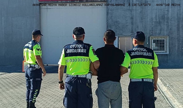 Soma Gişelerinde Yakalandı: 47 Suç Kaydı, 24 Ayrı Arama ve 27 Yıl Kesinleşmiş Hapis Cezası!